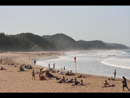 Alkantstrand in Richards Bay will fly the prestigious blue flag for another year