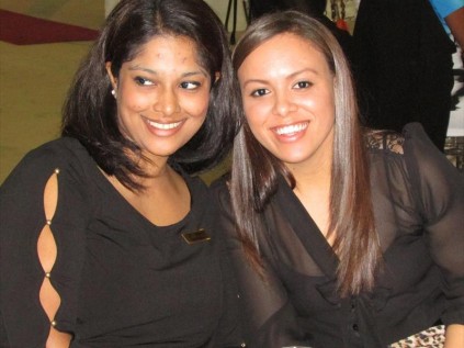 Old Mutual's Odelle Nadesen and Kelly Bok have smiles for miles at the event