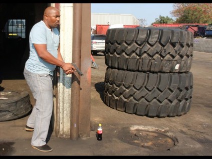 Leaving nothing to chance, W/O Winston Langeni stands ready in case there is any trouble during the sting operation