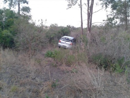 The taxi was recovered in the bush at Dondotha