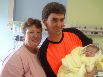 Proud parents Isabel and Jonathan Harflett with their beautiful baby girl Amoné