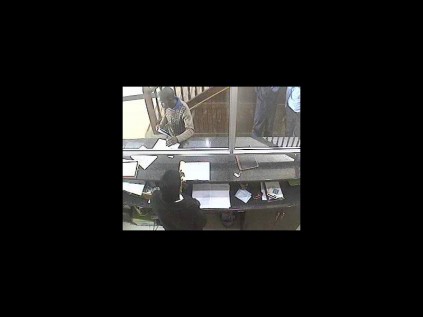 The second suspect arrived 10 minutes later, pretending to book a room