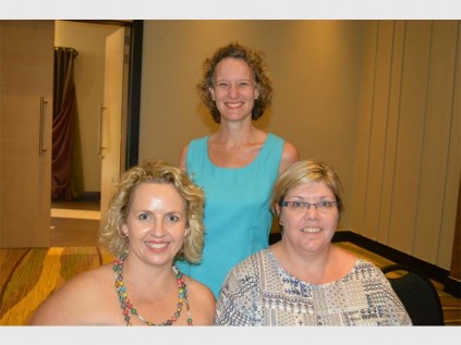 Committee members Barbara van Rooyen, Tracy Leslie and Kerry Mayar