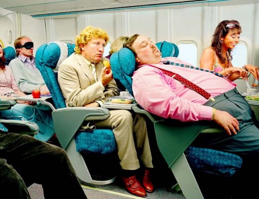 crowded-airplane
