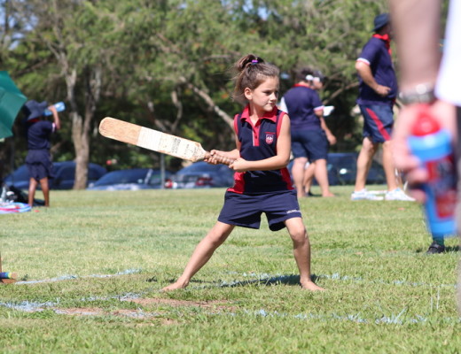 Heuwelland's Emma-Rain Venter lines up a big swing