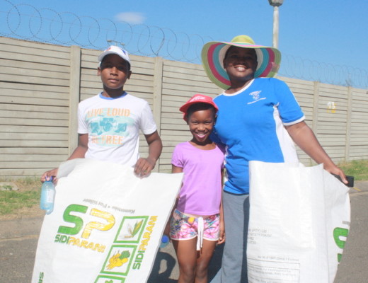 Nontobeka Zondi and her Mnqobi and Amahle were bright and early for the clean- up operation